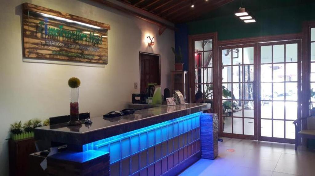 Time Travellers Hotel Manila Ngoại thất bức ảnh