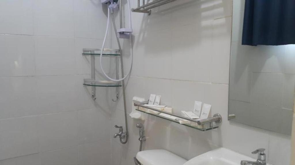 Time Travellers Hotel Manila Ngoại thất bức ảnh